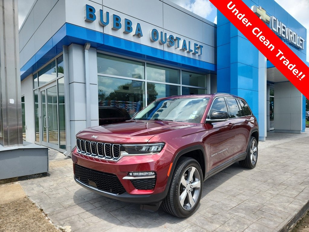 Used 2022 Jeep Grand Cherokee Limited w/ Luxury Tech Group II