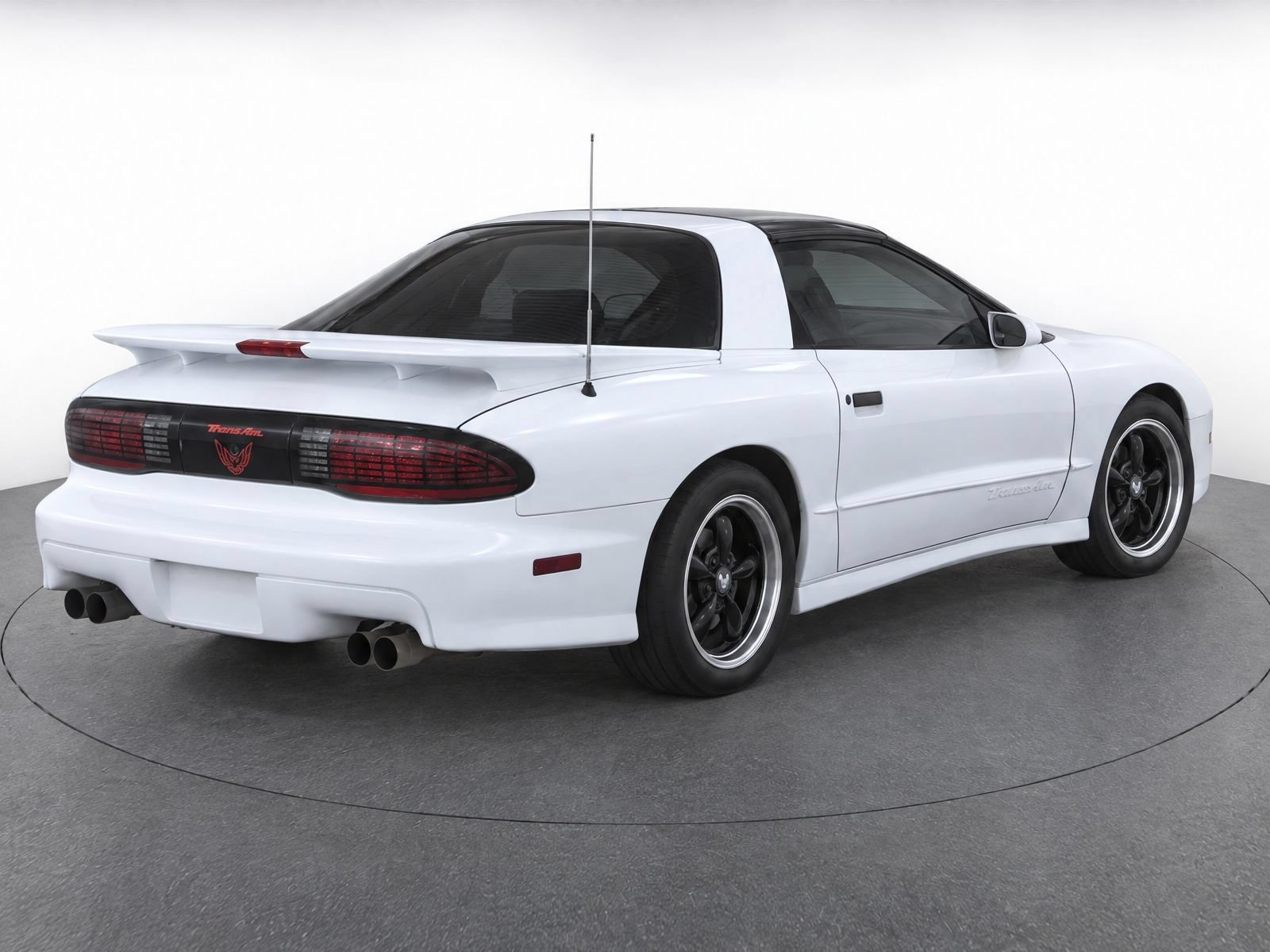 Used 1997 Pontiac Firebird Trans Am RWD image 3