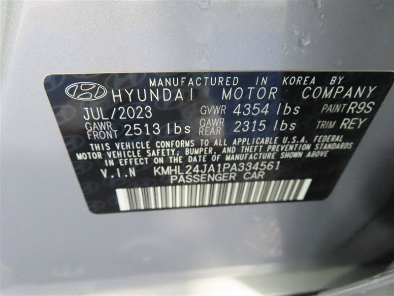 Used 2023 Hyundai Sonata SE w/ Preferred Accessory Package FWD image 32