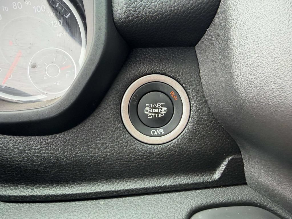 Used 2025 RAM 1500 Big Horn AWD/4WD image 37