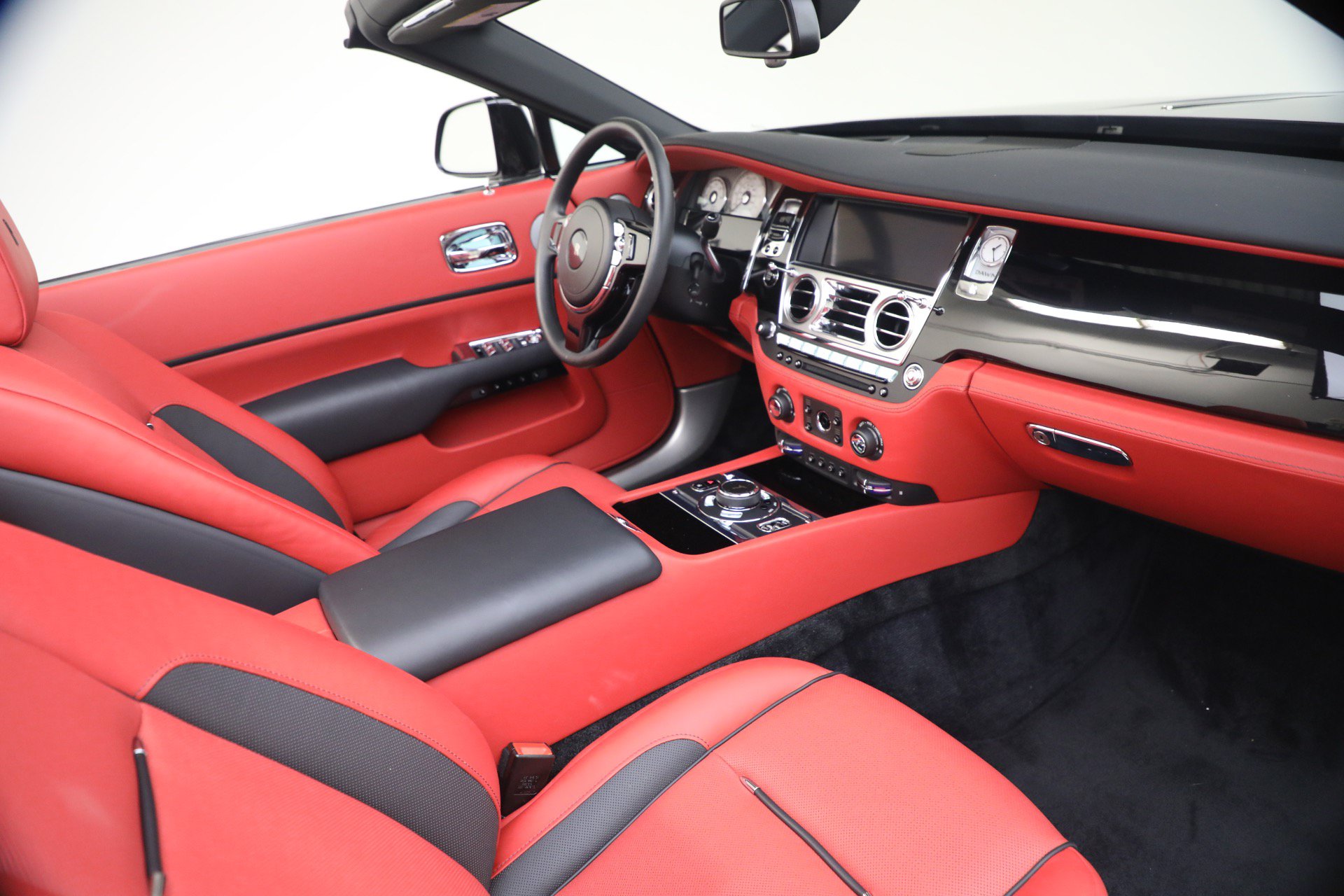 Certified 2020 Rolls-Royce Dawn RWD image 29