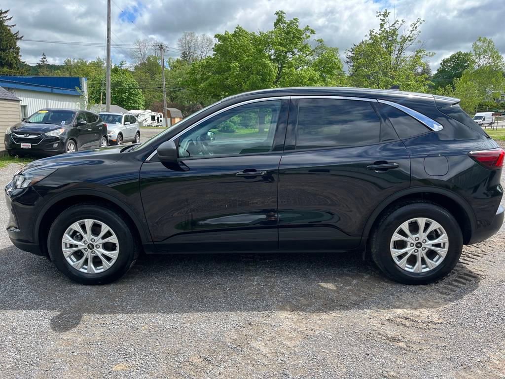 Used 2024 Ford Escape Active image 14