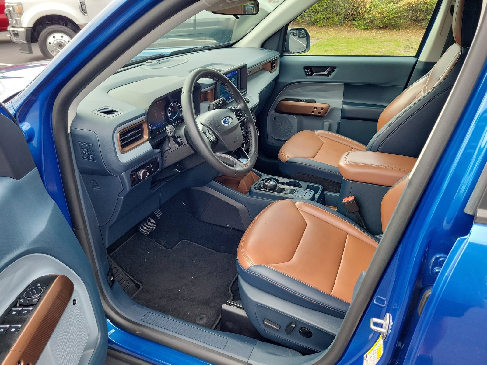 Certified 2023 Ford Maverick Lariat w/ Lariat Luxury Package FWD image 15