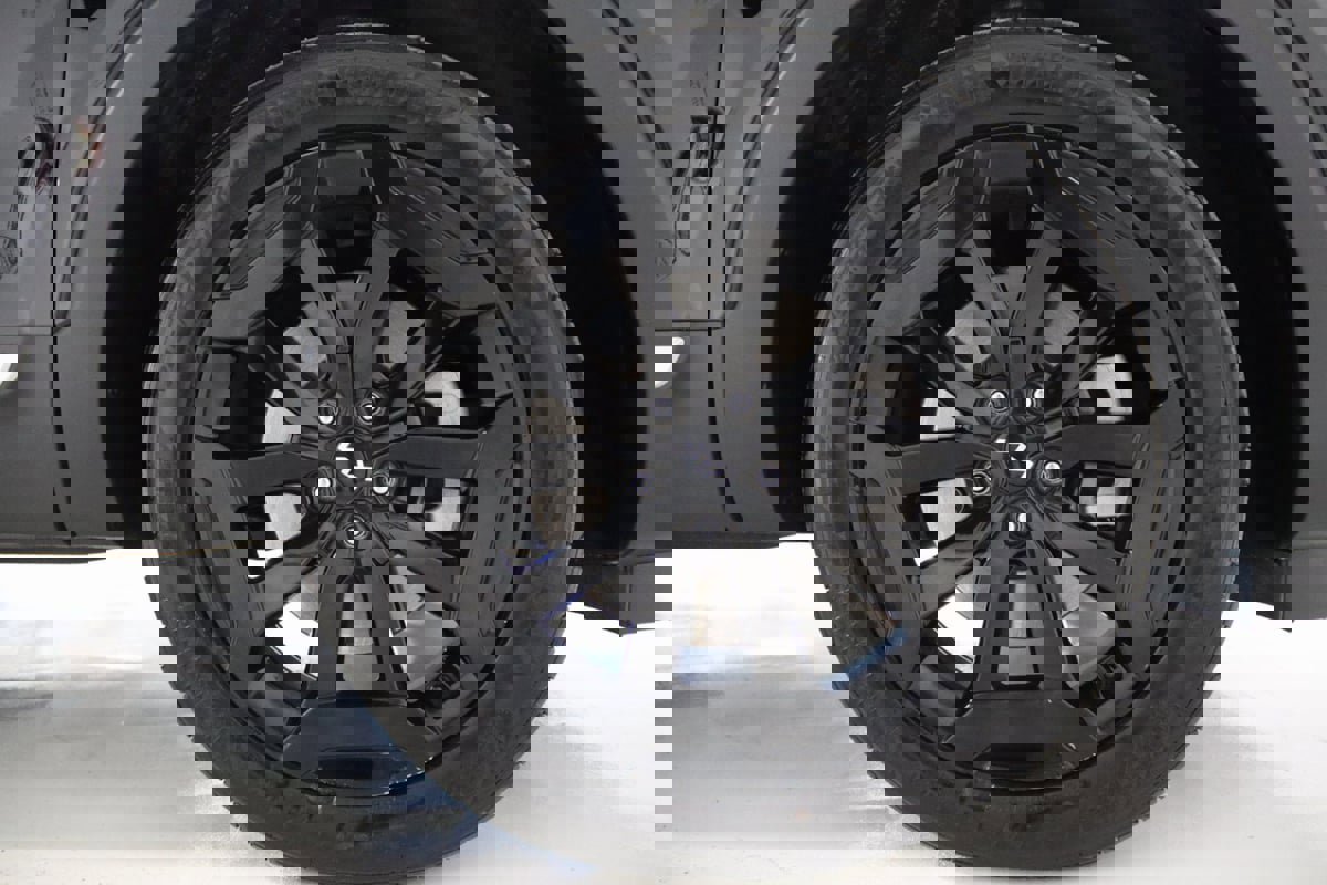 Used 2023 Kia Telluride S image 71