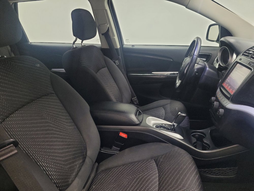 Used 2017 Dodge Journey SXT w/ Safe & Sound Group FWD image 21