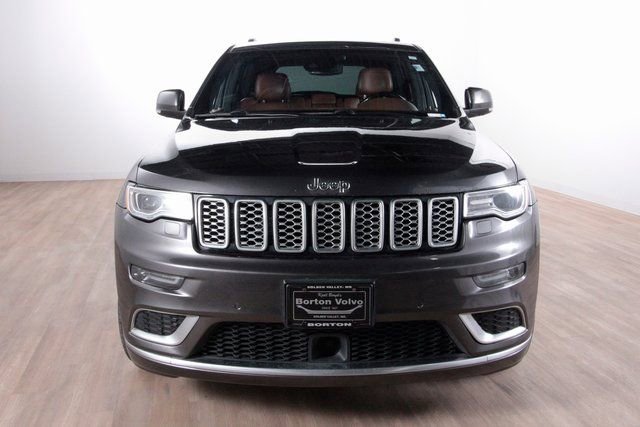 Used 2018 Jeep Grand Cherokee Summit w/ Platinum Series Group image 2