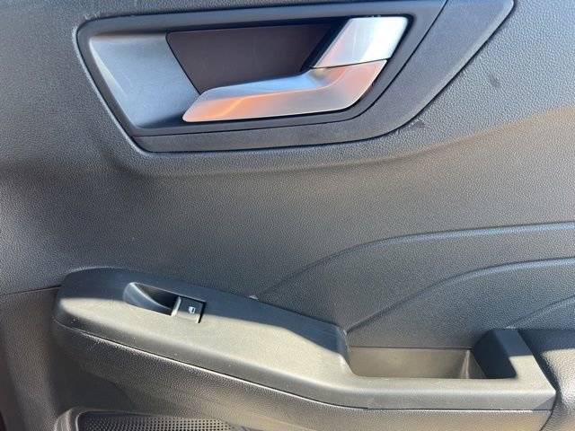 Used 2023 Ford Escape ST-Line image 31