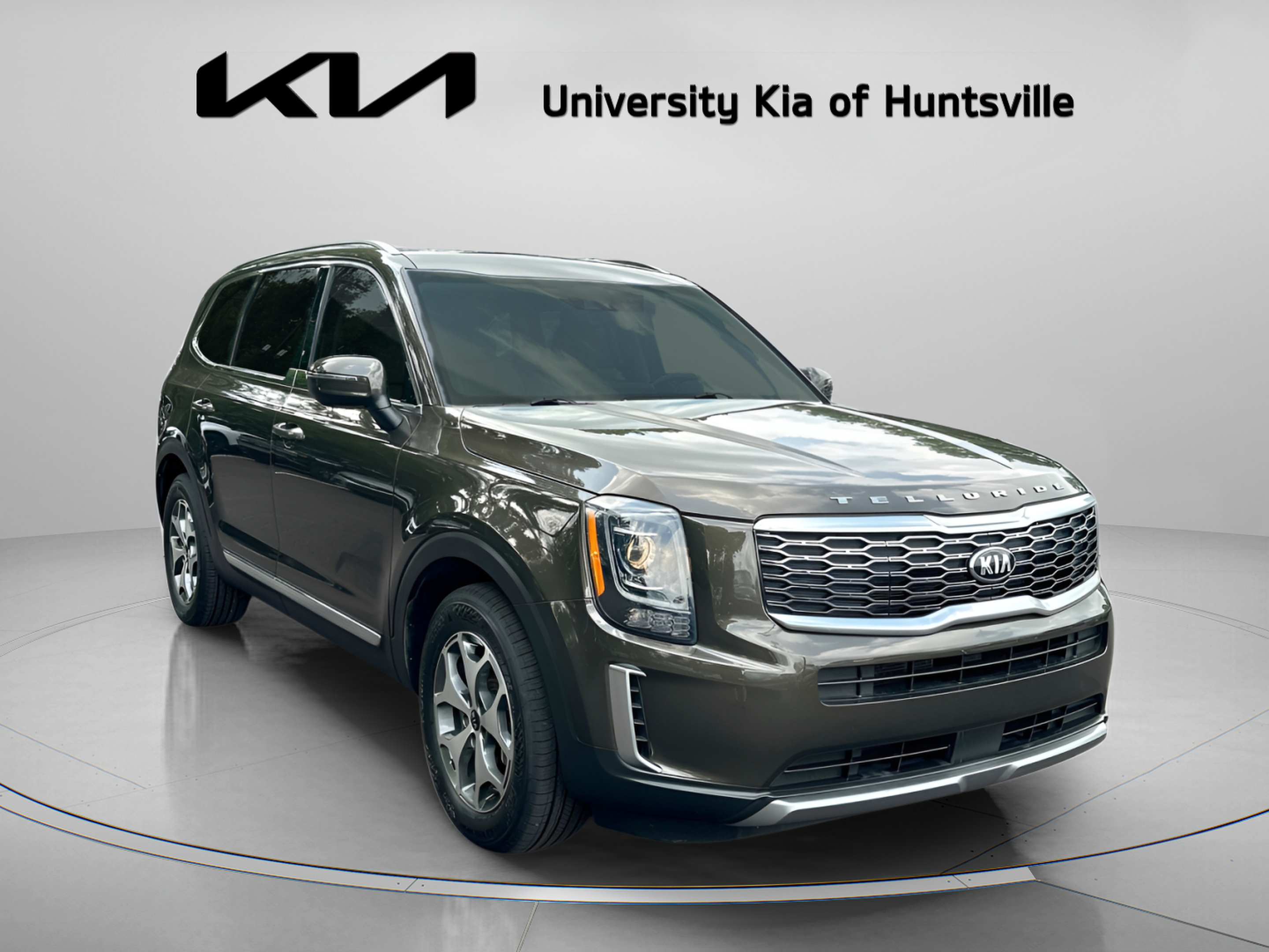 Used 2021 Kia Telluride EX FWD image 2