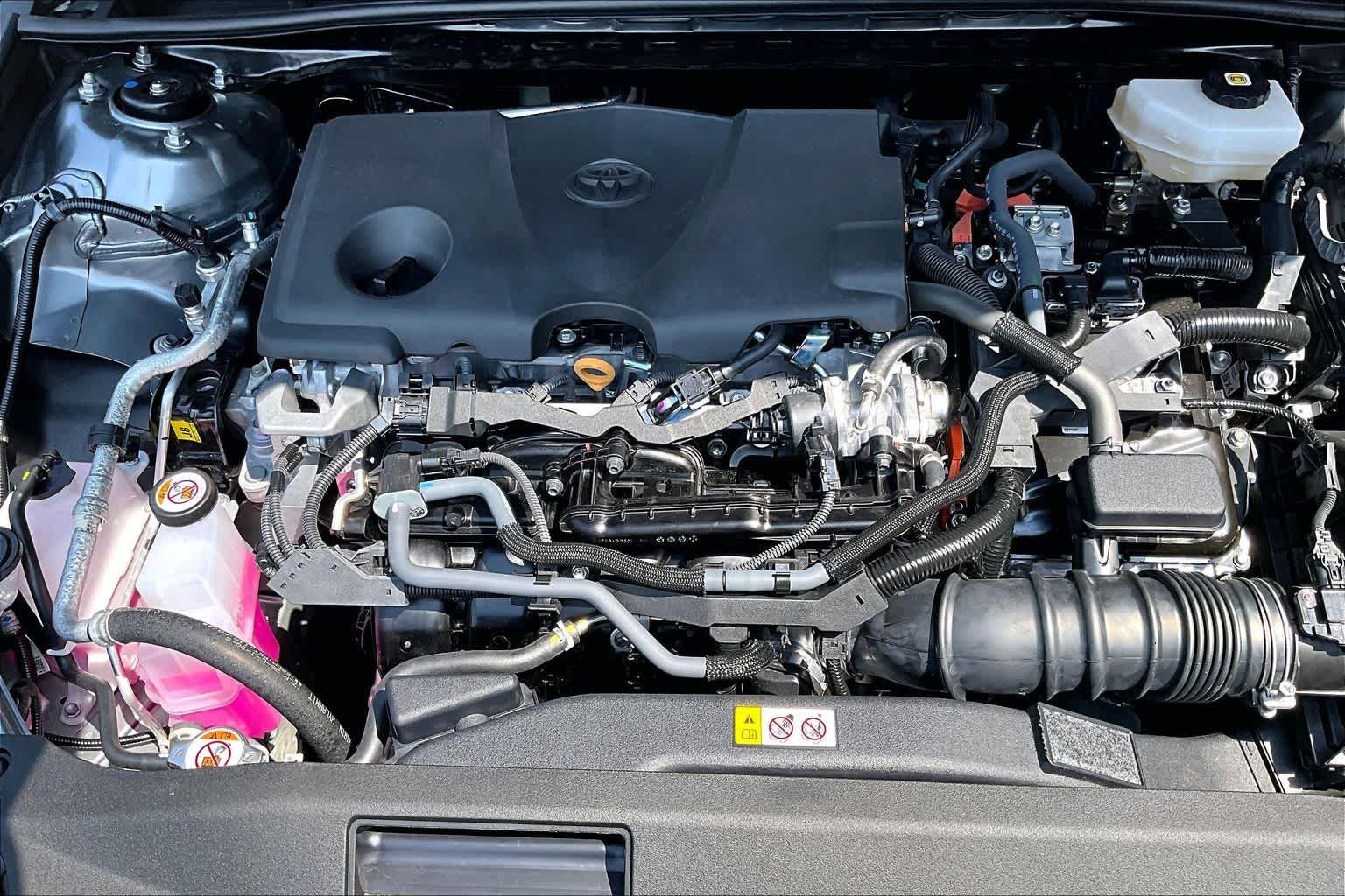Certified 2026 Toyota Camry SE w/ Convenience Package FWD image 32