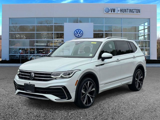 Certified 2023 Volkswagen Tiguan SEL R-Line AWD/4WD image 4