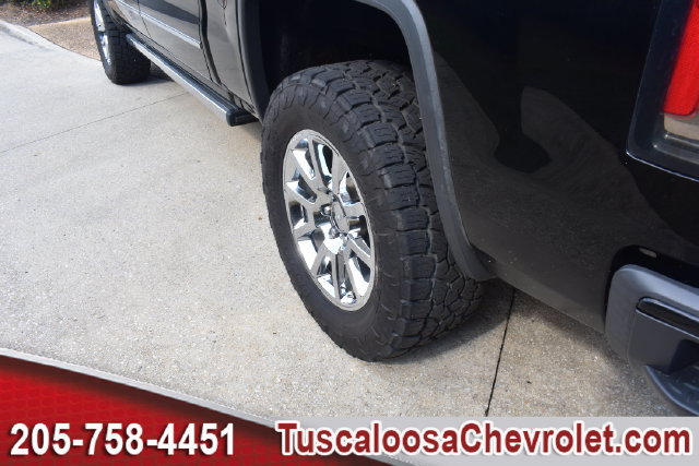 Used 2016 GMC Sierra 1500 Denali w/ Enhanced Driver Alert Package AWD/4WD image 16