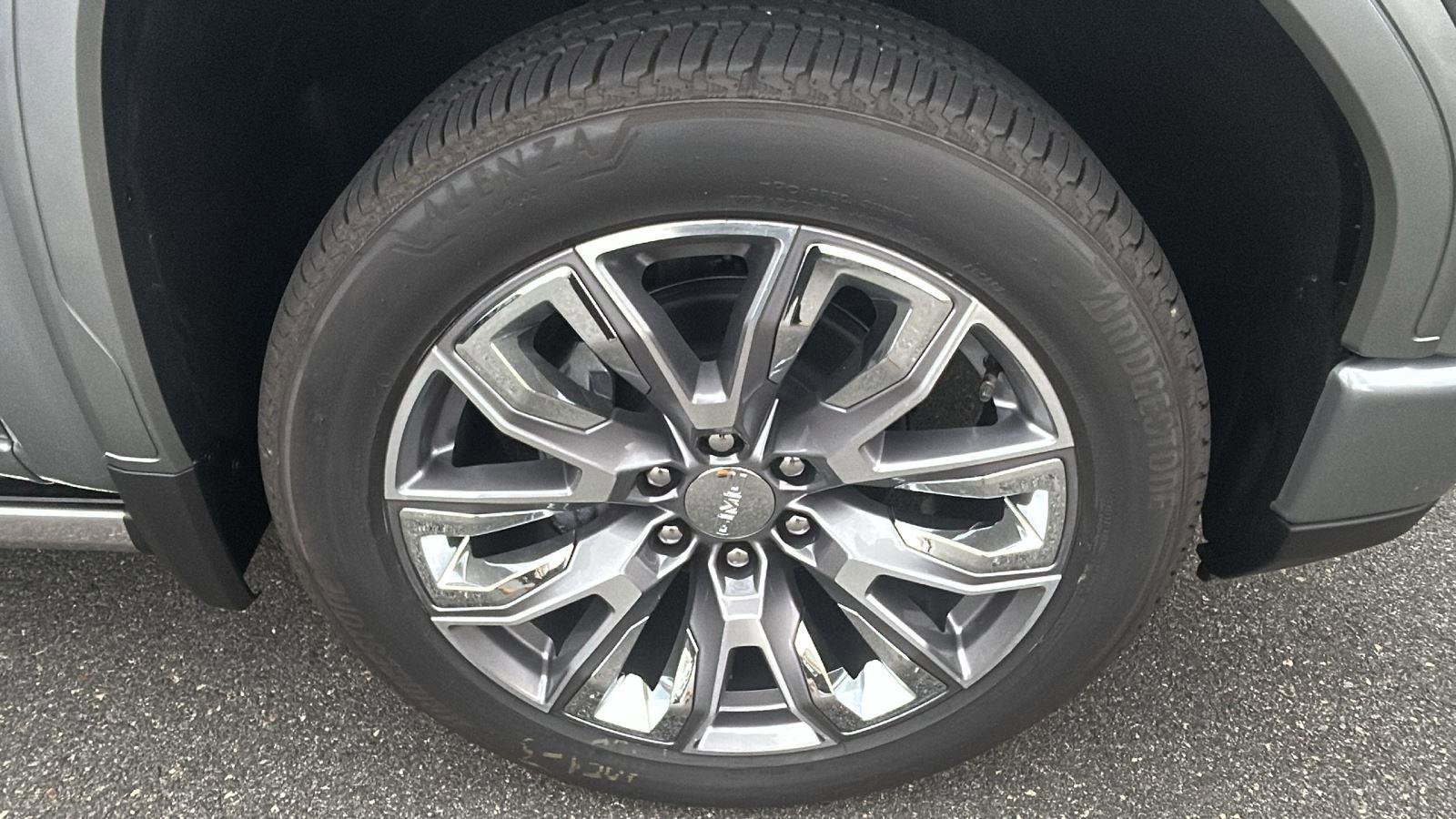 New 2026 GMC Sierra 1500 Denali w/ Denali Reserve Package image 12