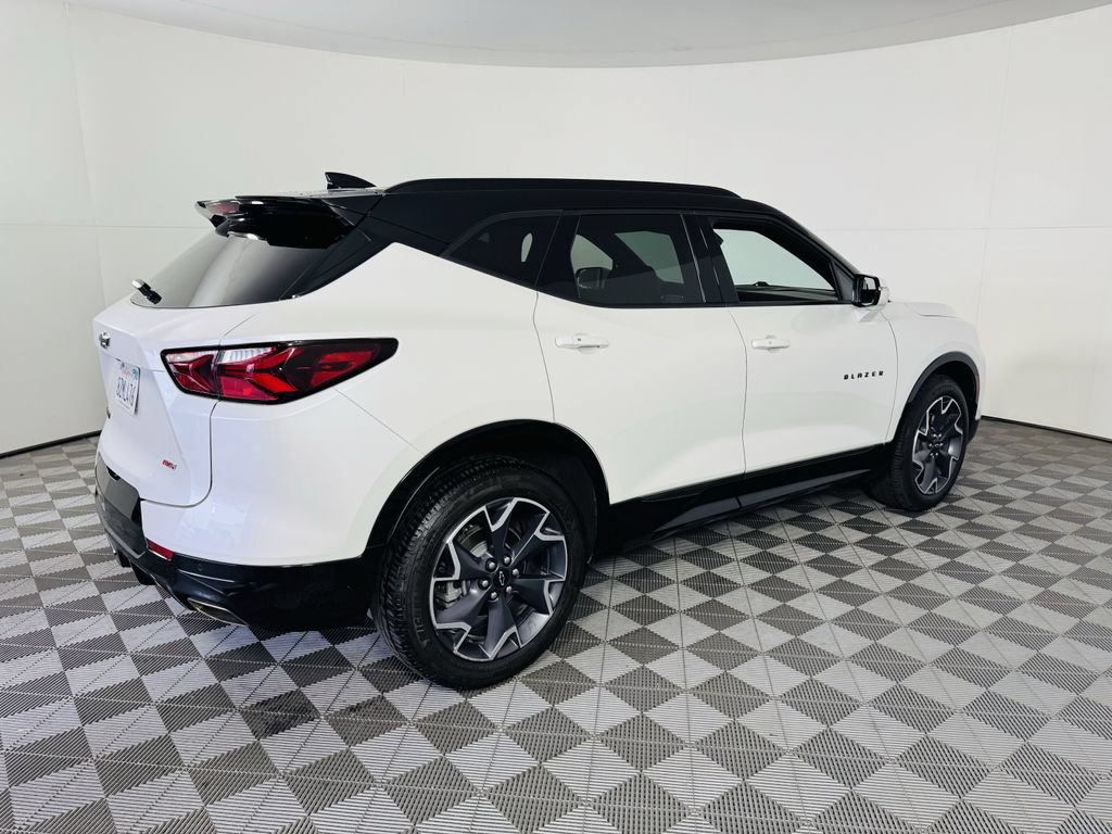 Used 2022 Chevrolet Blazer RS w/ Enhanced Convenience Package FWD image 32