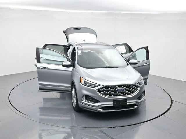 Used 2021 Ford Edge Titanium w/ Equipment Group 301A image 48