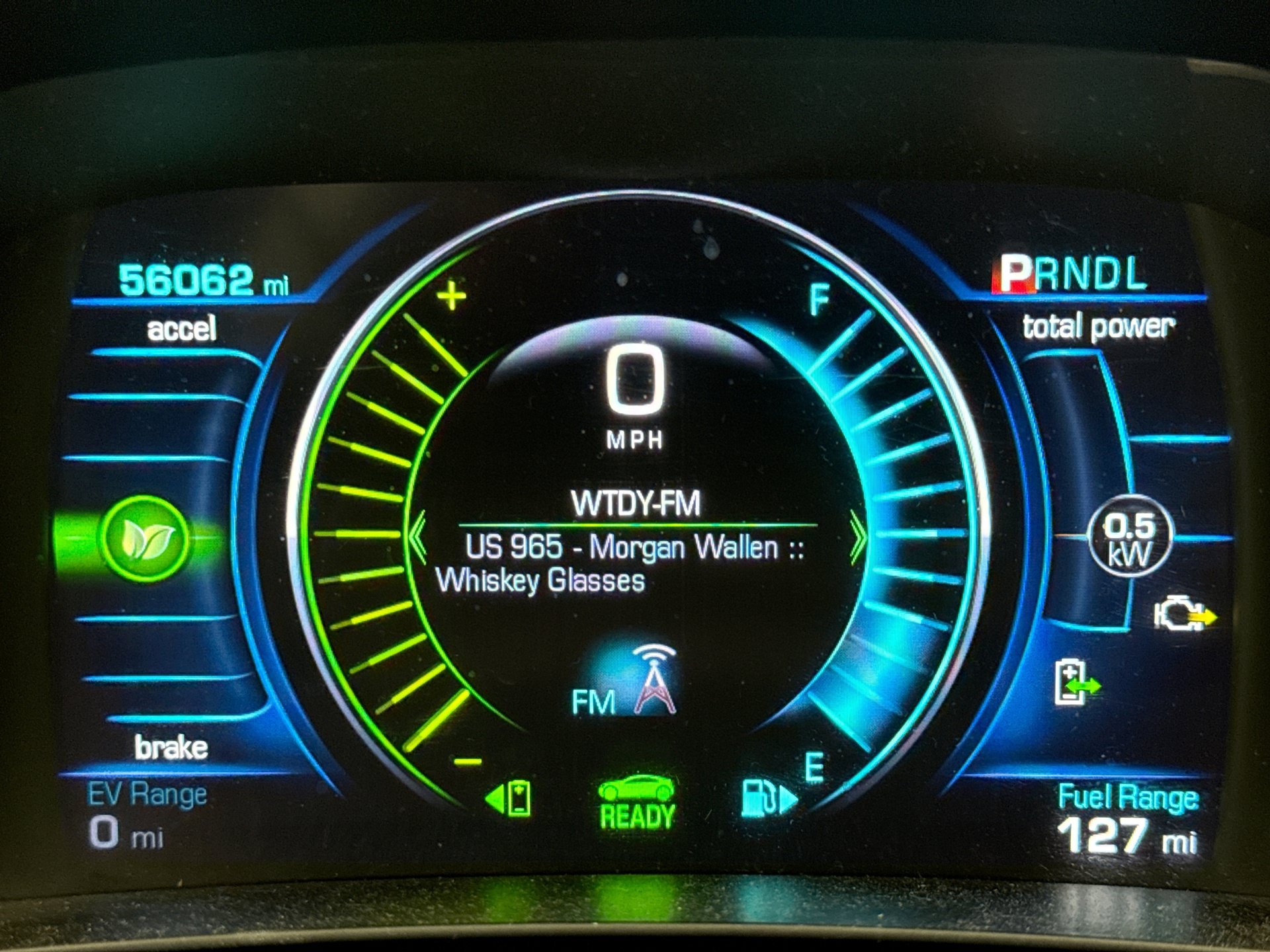 Used 2017 Chevrolet Volt LT w/ Comfort Package FWD image 9