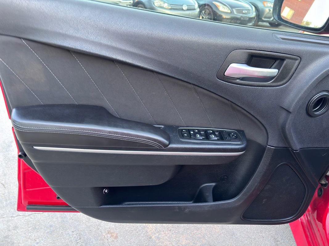 Used 2019 Dodge Charger R/T image 25