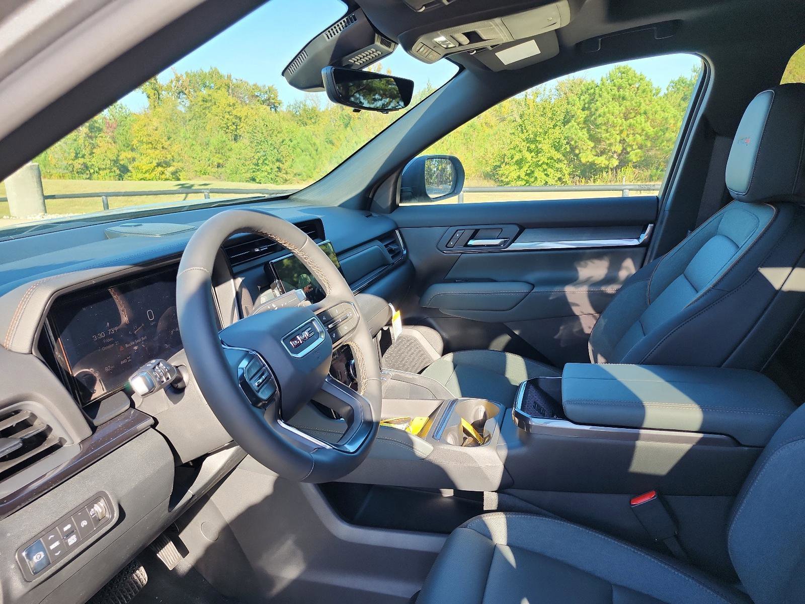 New 2026 GMC Terrain AT4 w/ Convenience Package III image 12