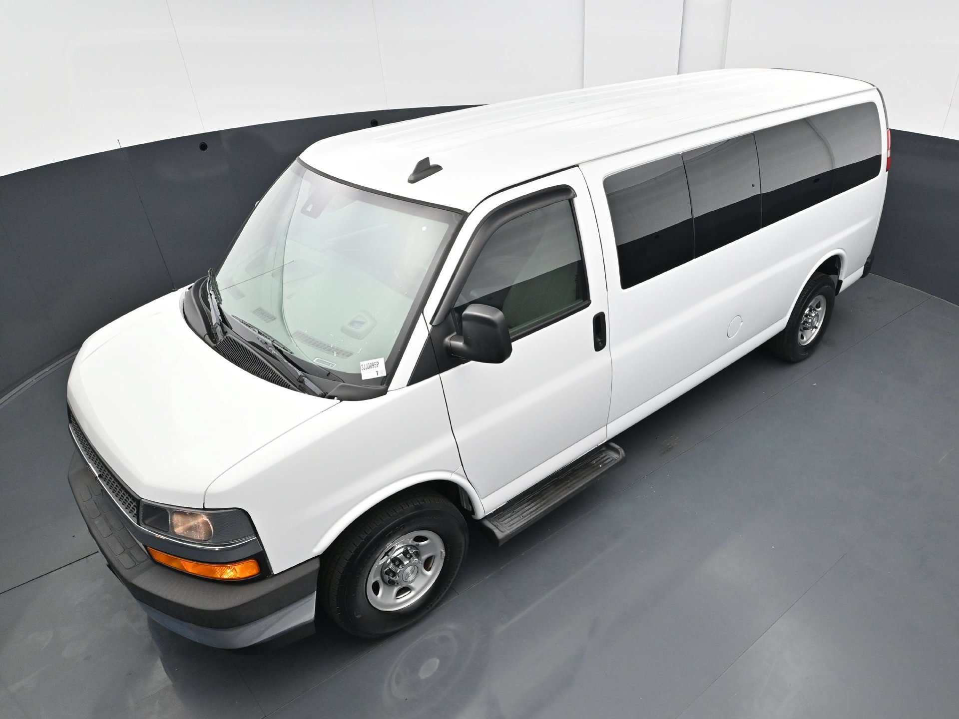 Used 2019 Chevrolet Express 3500 LT w/ LT Preferred Equipment Group RWD image 40