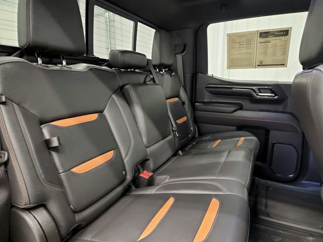 Used 2023 GMC Sierra 1500 AT4 w/ Technology Package AWD/4WD image 39