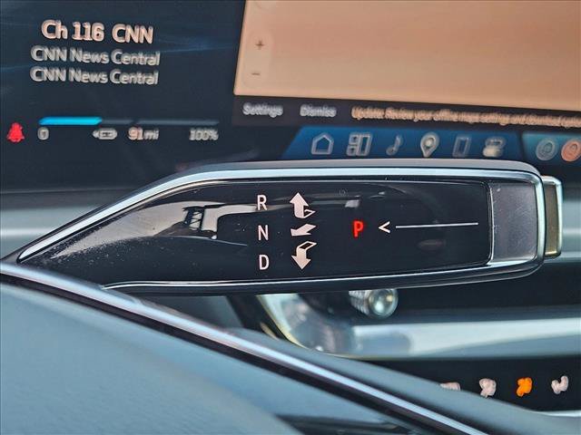 Used 2024 Cadillac Lyriq Sport RWD image 12
