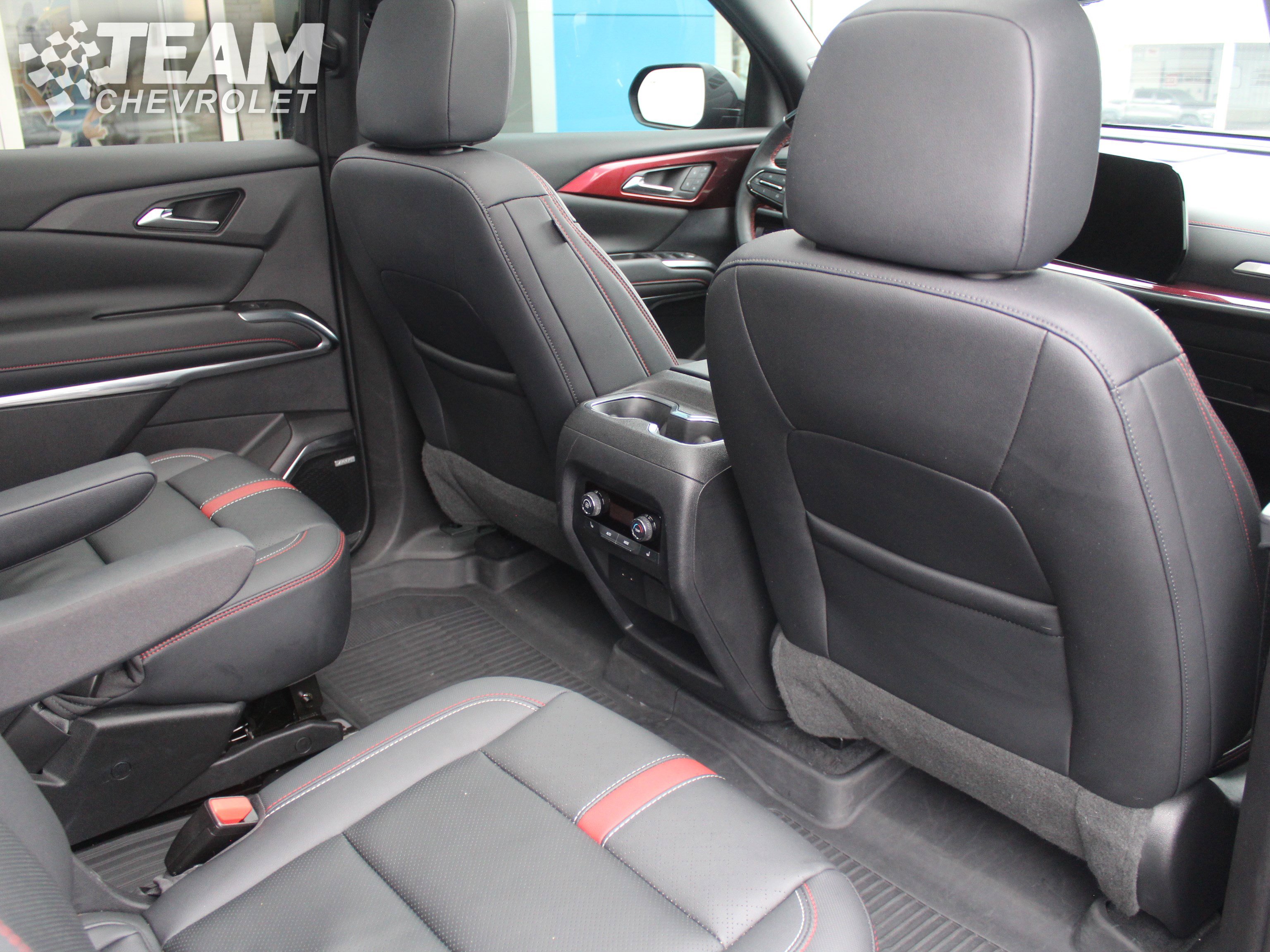 Certified 2024 Chevrolet Traverse RS w/ LPO, Floor Liner Package image 23