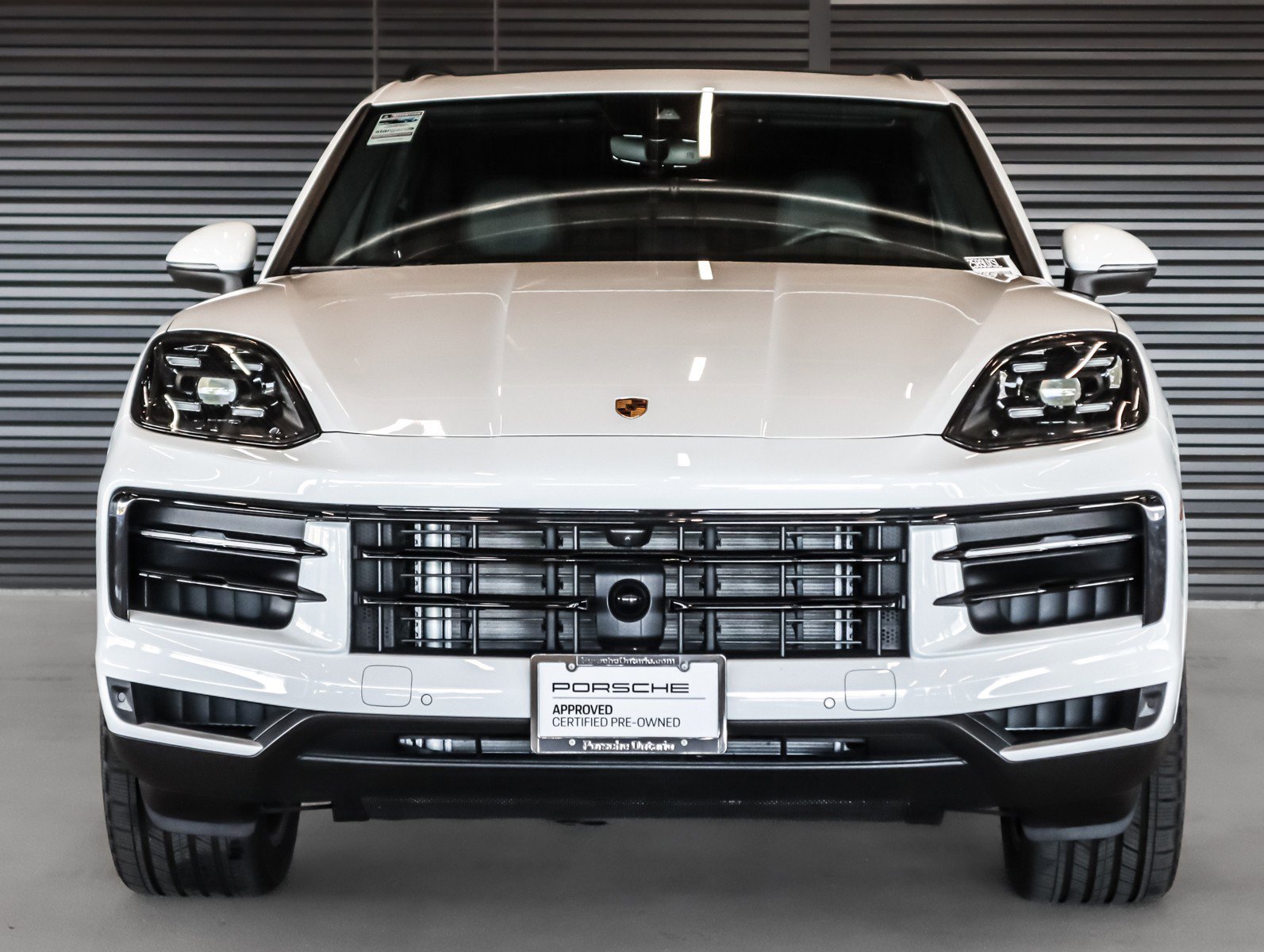 Certified 2026 Porsche Cayenne AWD/4WD image 8