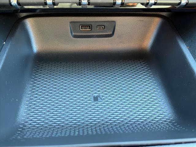 New 2027 GMC Terrain Elevation w/ LPO, Floor Liner Package FWD image 32