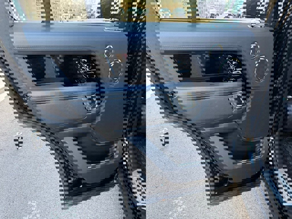 Used 2019 Land Rover Range Rover SV Autobiography Dynamic image 20