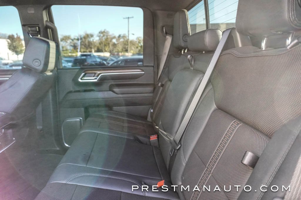 Used 2025 Chevrolet Silverado 3500 High Country w/ Technology Package image 51