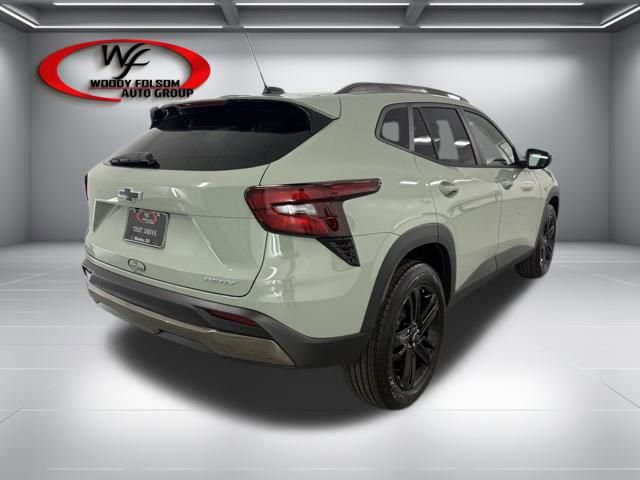 New 2026 Chevrolet Trax ACTIV w/ Sunroof Package FWD image 6