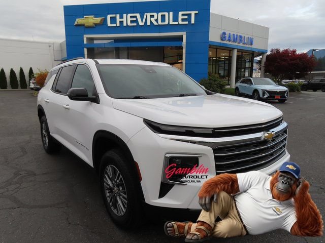 Used 2025 Chevrolet Traverse LT AWD/4WD image 1