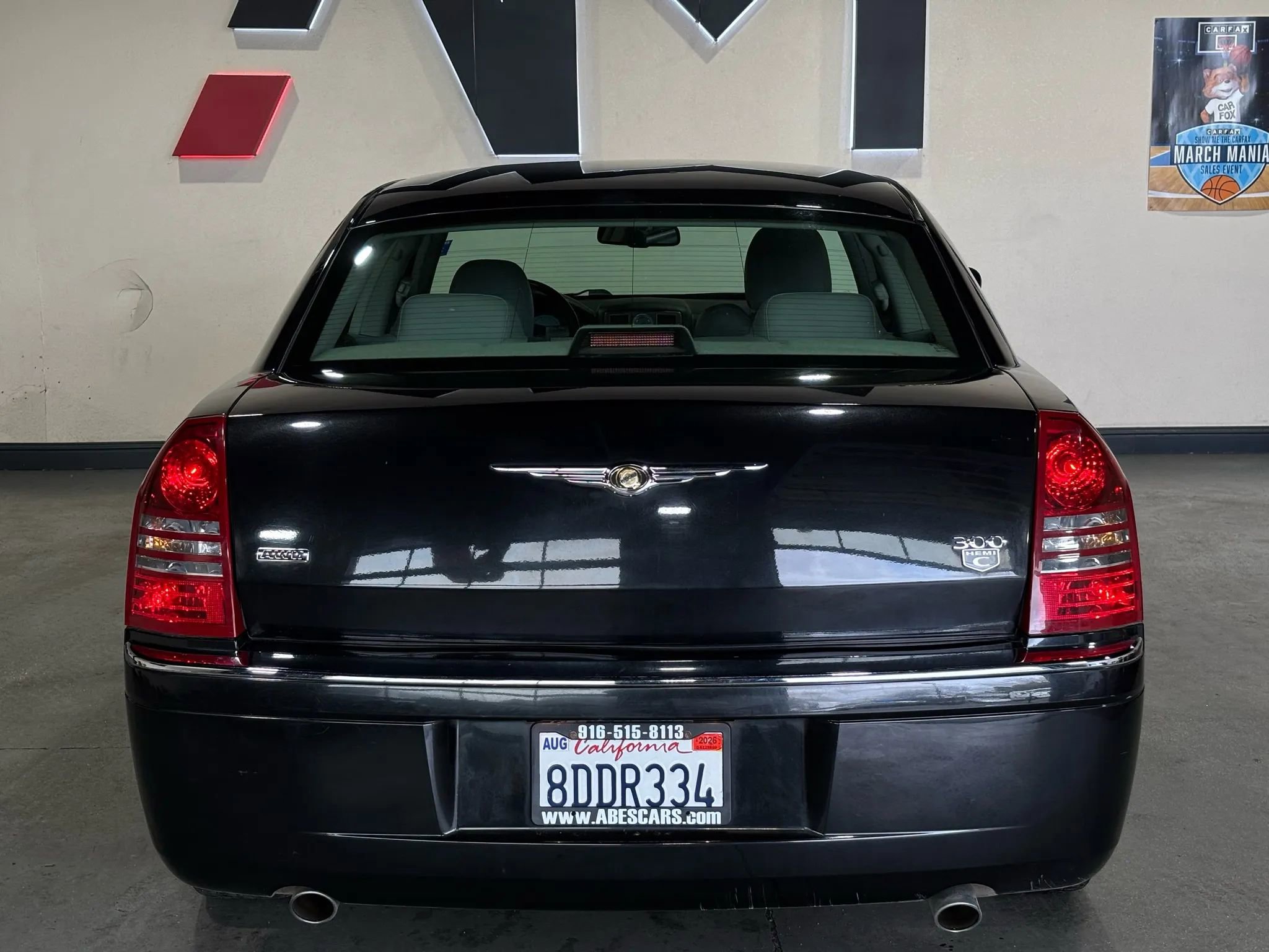 Used 2006 Chrysler 300 C image 8