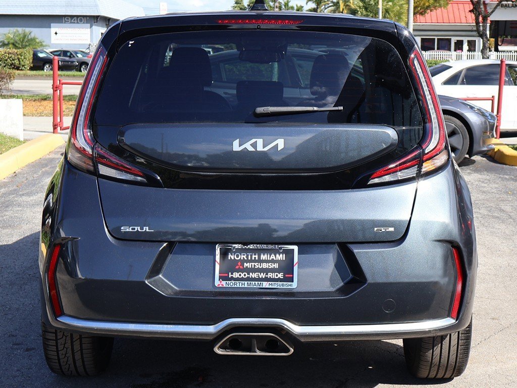 Used 2023 Kia Soul GT-Line w/ GT-Line Technology Package image 11