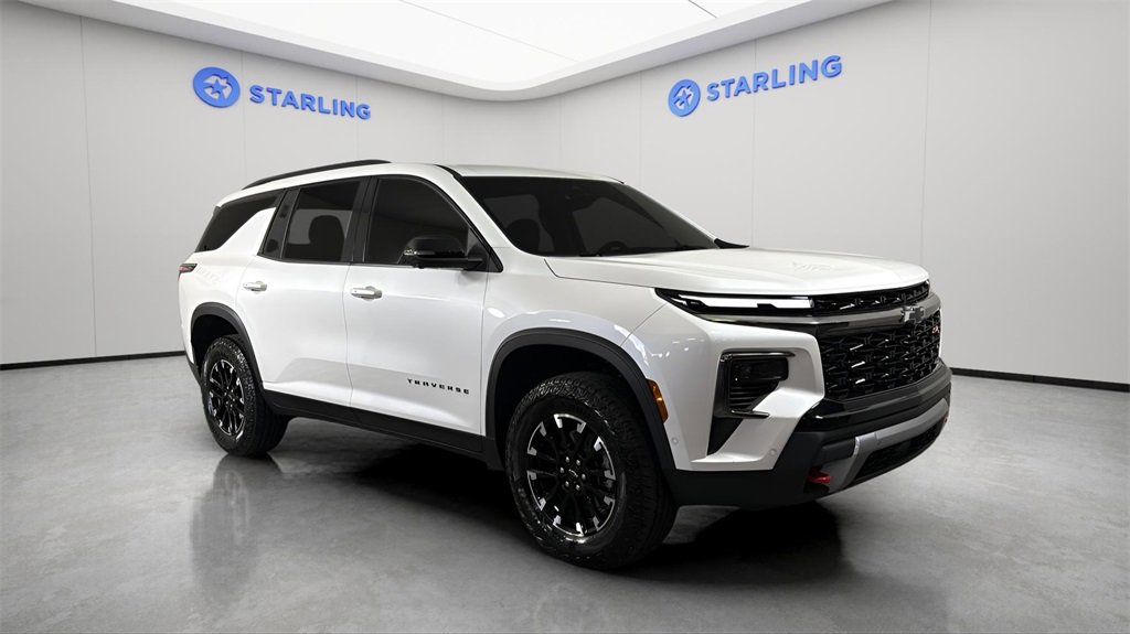 Used 2024 Chevrolet Traverse Z71 w/ Enhanced Driving Package image 13