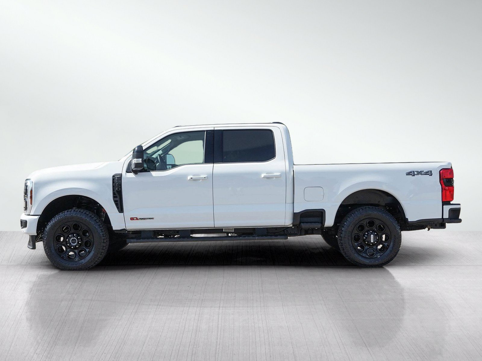 Used 2025 Ford F350 Lariat w/ Lariat Ultimate Package AWD/4WD image 2