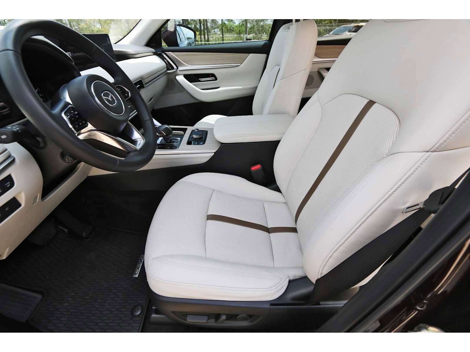 Certified 2025 MAZDA CX-90 3.3 Turbo S w/ Premium Package image 12