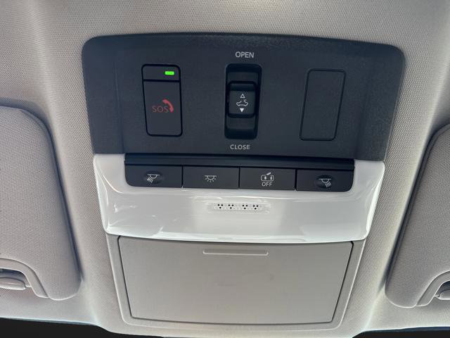 Used 2024 Nissan Altima 2.0 SR image 25