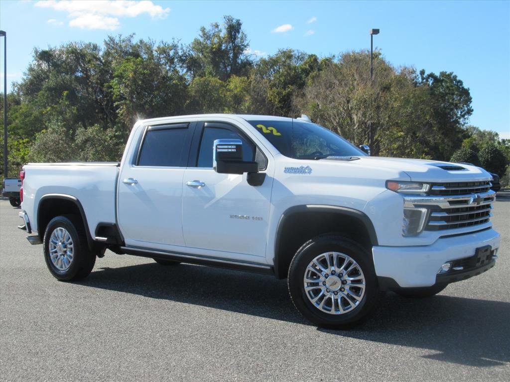 Used 2022 Chevrolet Silverado 2500 High Country w/ Technology Package image 2