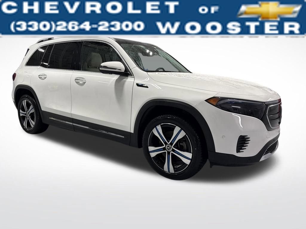 Used 2022 Mercedes-Benz EQB 300 4MATIC image 7