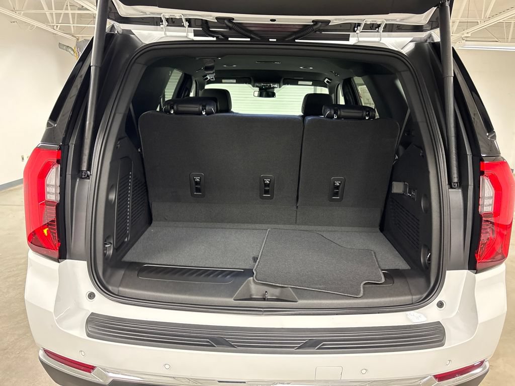 New 2026 GMC Yukon Elevation AWD/4WD image 16