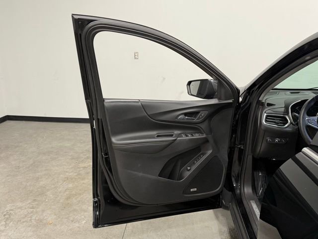 Used 2020 Chevrolet Equinox Premier image 13