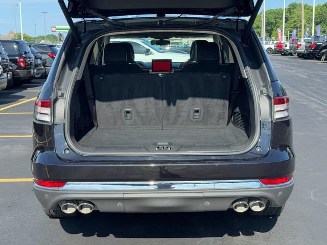 Used 2023 Lincoln Aviator Reserve w/ Equipment Group 201A AWD/4WD image 5
