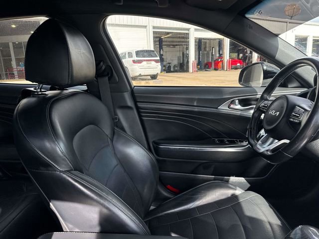 Used 2022 Kia Stinger GT2 image 12