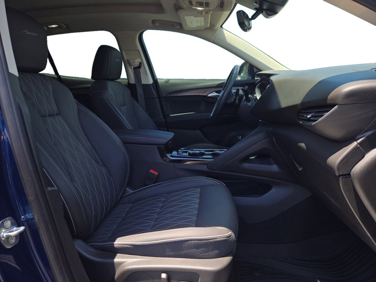 Used 2023 Buick Envision Avenir FWD image 24