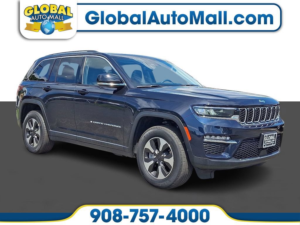 Used 2023 Jeep Grand Cherokee 4WD 4xe image 1