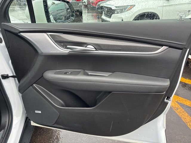 Certified 2023 Cadillac XT5 Sportv image 27