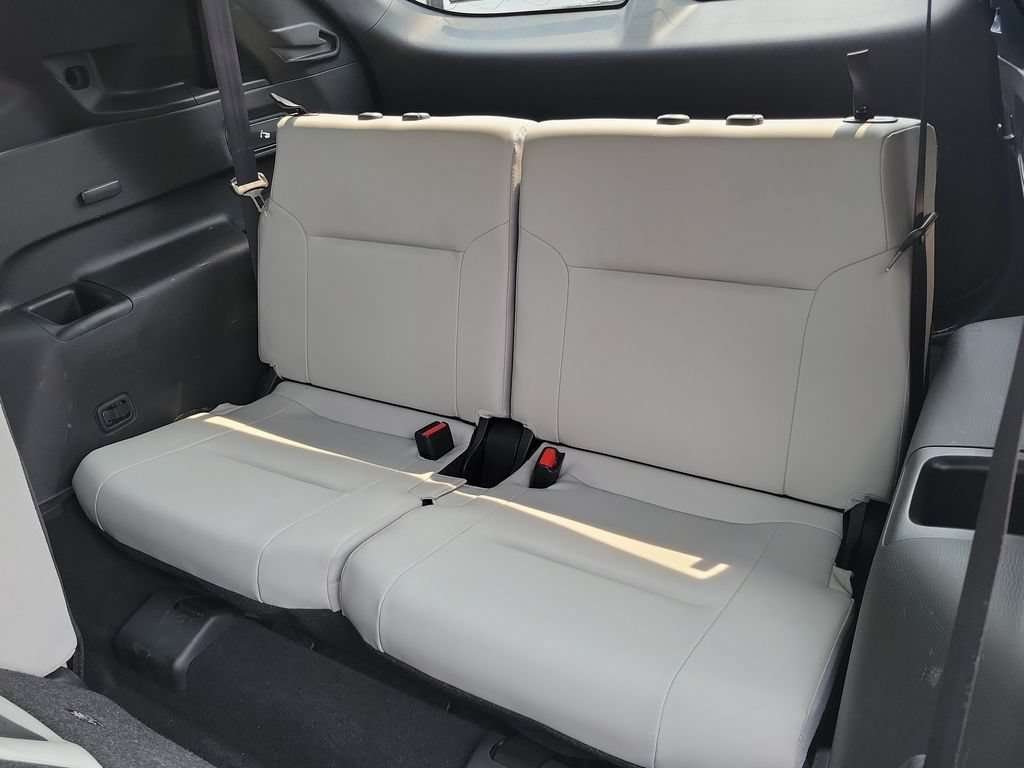 Used 2025 Mitsubishi Outlander SE AWD/4WD image 30