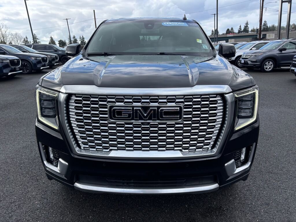 Used 2022 GMC Yukon Denali w/ Max Trailering Package image 2