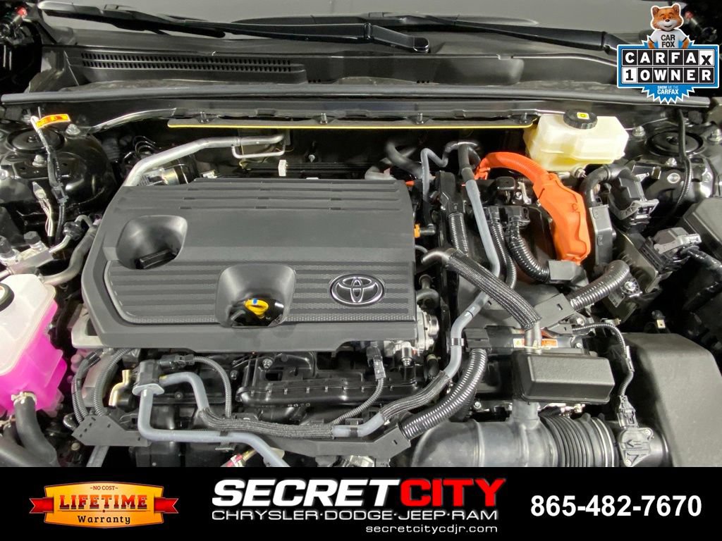 Used 2025 Toyota Crown Signia w/ Advanced Technology Package AWD/4WD image 31