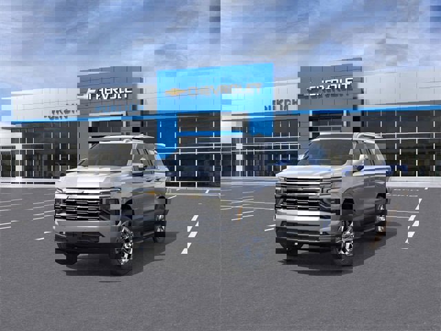 New 2026 Chevrolet Suburban Premier image 8